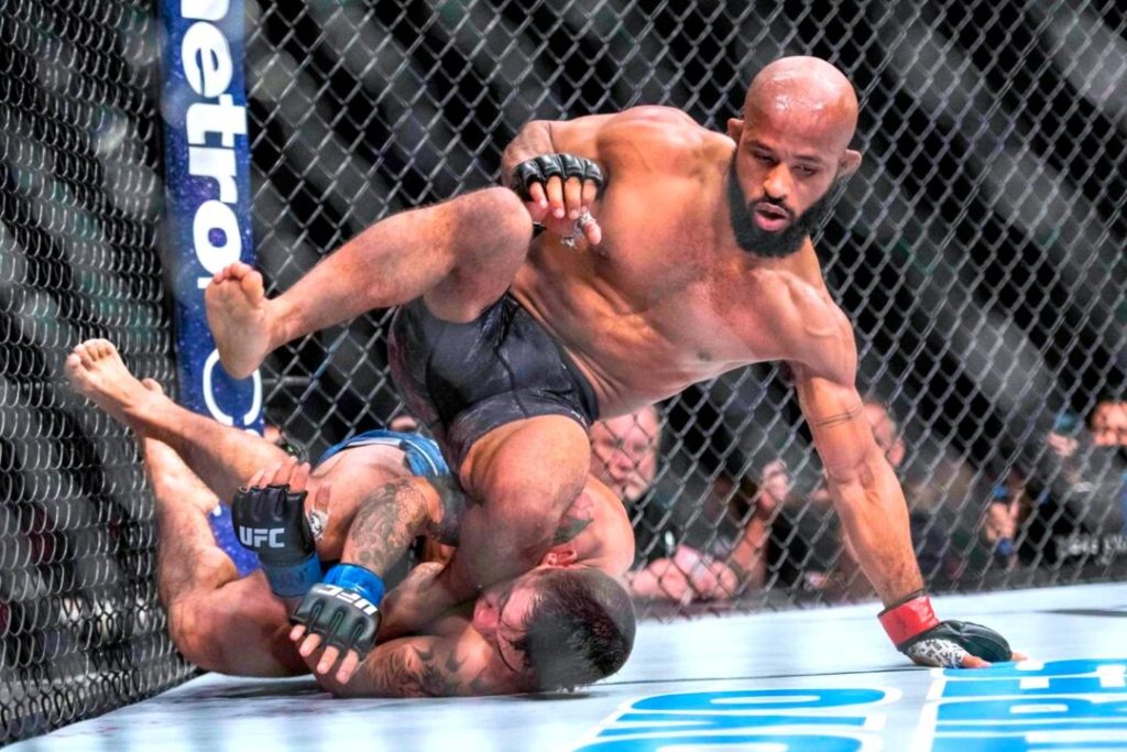 Top 5 Most Iconic And Visually Jaw-Dropping UFC Submissions Of All Time 10 This will probably tread most UFC submissions list due to pure technicality and prowess