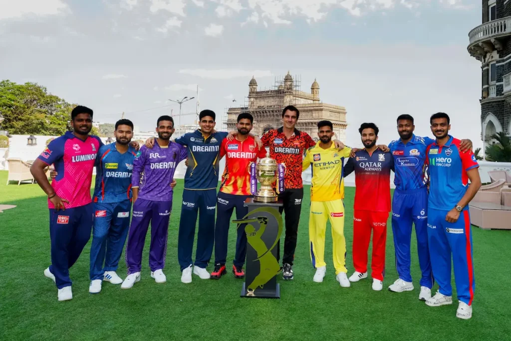Top 10 Richest Cricket Leagues 2025: IPL, ILT20, SA20 Net Worth Revealed 7 Indian Premier League 2025 Trophy and Mumbai Indians, Chennai Super Kings, all team Captains